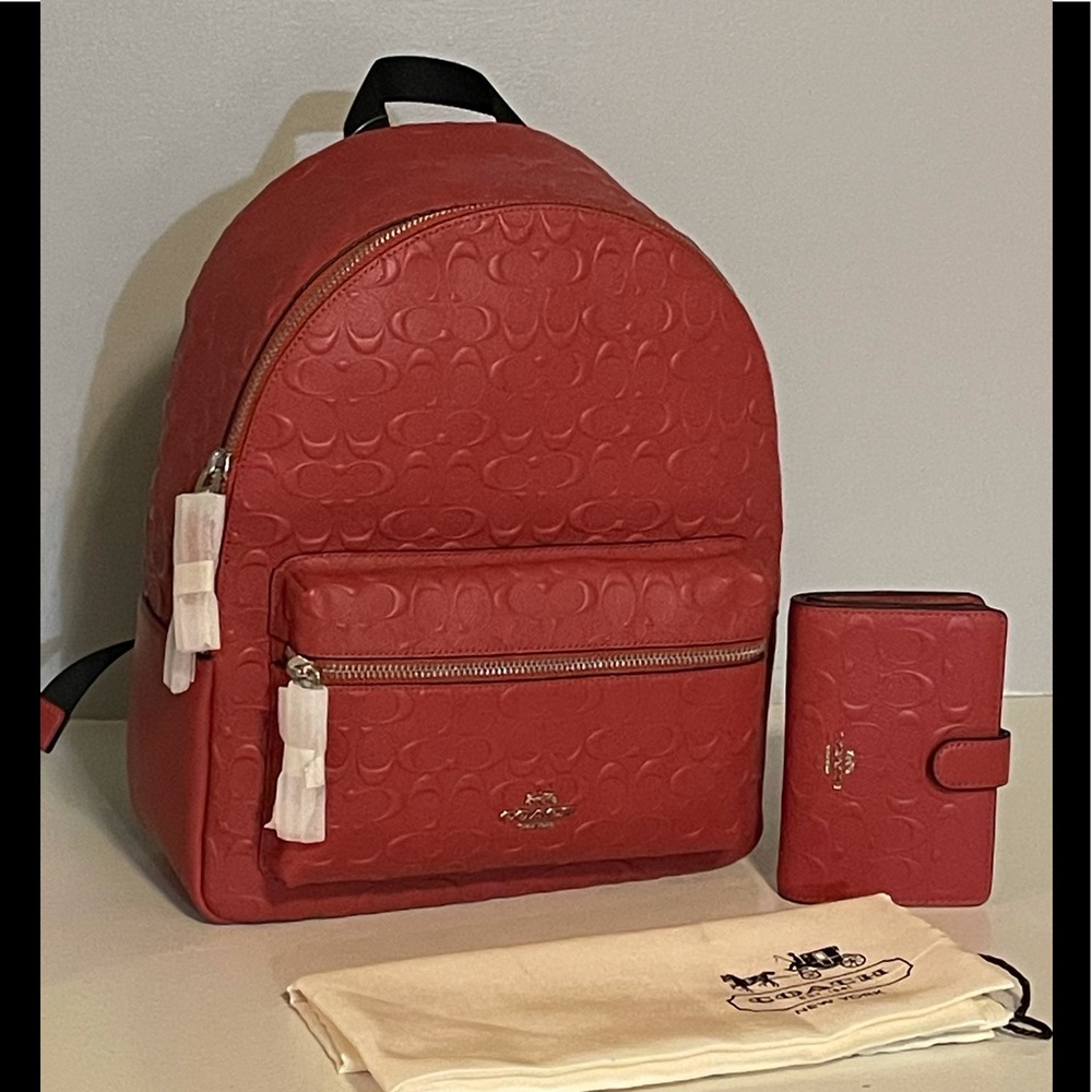 Embossed Charlie backpack set - Picture 1 of 12